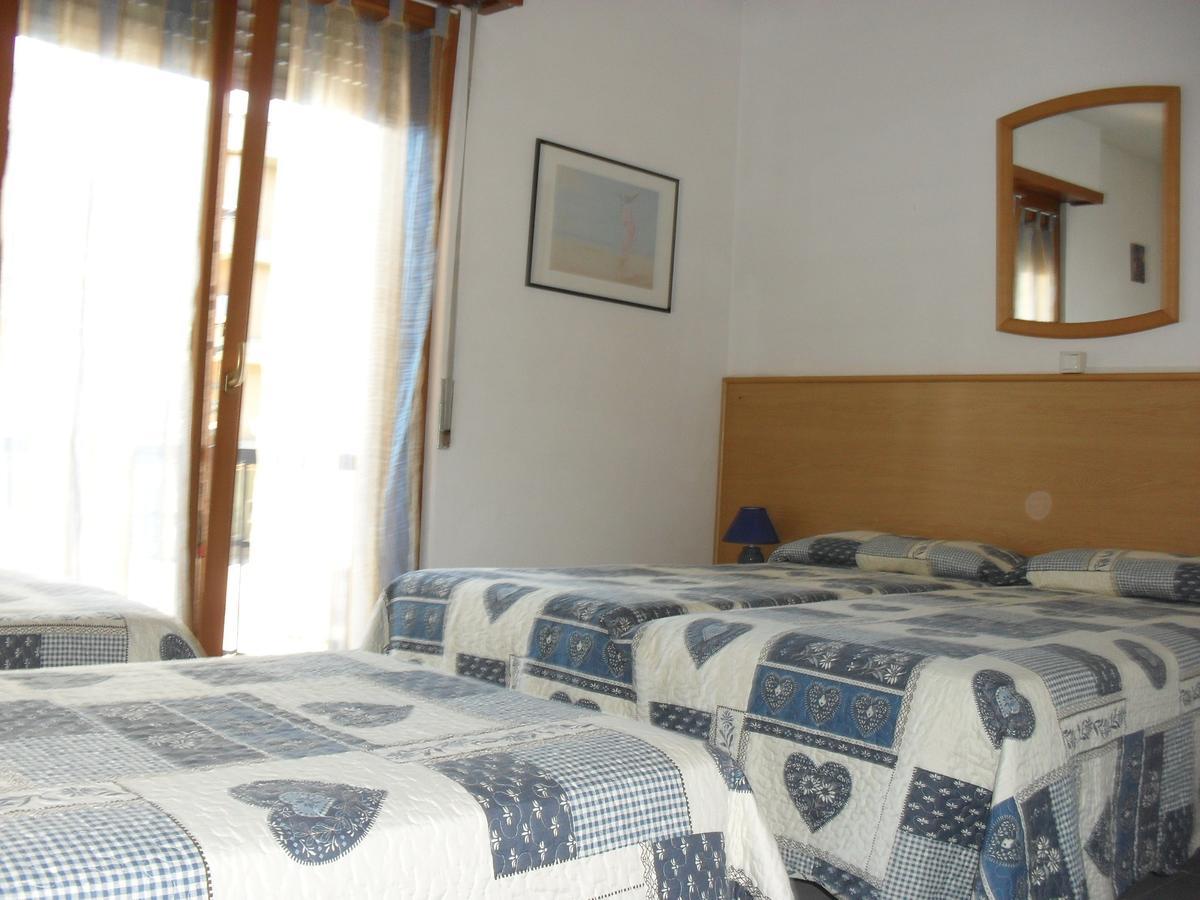 Hotel Al Caminetto Aosta Exterior foto